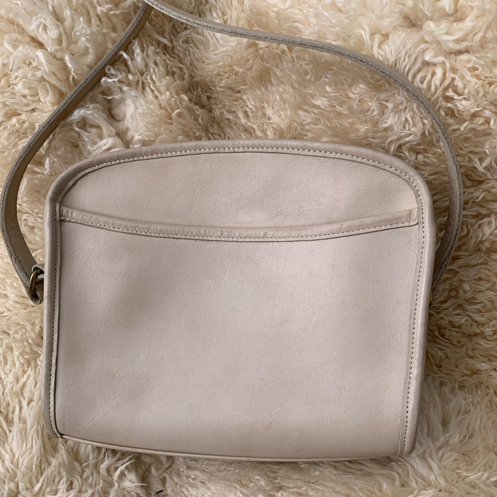 COPY - COACH vintage Metropolis zip 9087
